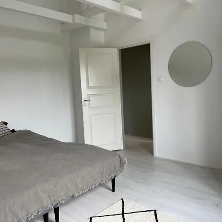 Nydelig Fritidsbolig Med Sjoutsikt * Arendal