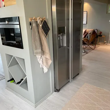 Nydelig Fritidsbolig Med Sjoutsikt Holiday home