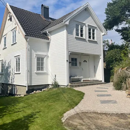 Holiday home Nydelig Fritidsbolig Med Sjoutsikt