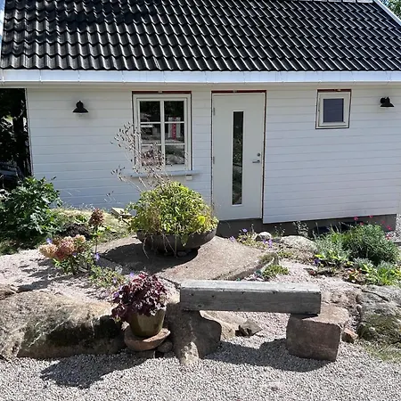 Ferienhaus Nydelig Fritidsbolig Med Sjoutsikt Arendal